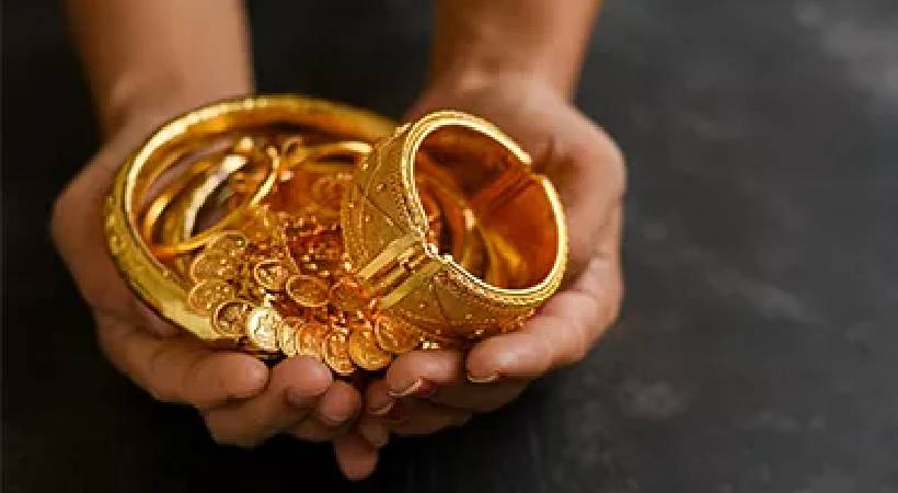 slight increase in gold rate by 320rs per soverign