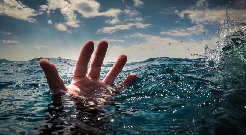 man dies drowning kottayam