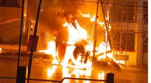 kozhikode ambulance caught fire patient died