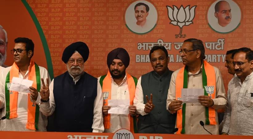 Arvinder Lovely Who Quit As Delhi Congress Chief Twice joins BJP