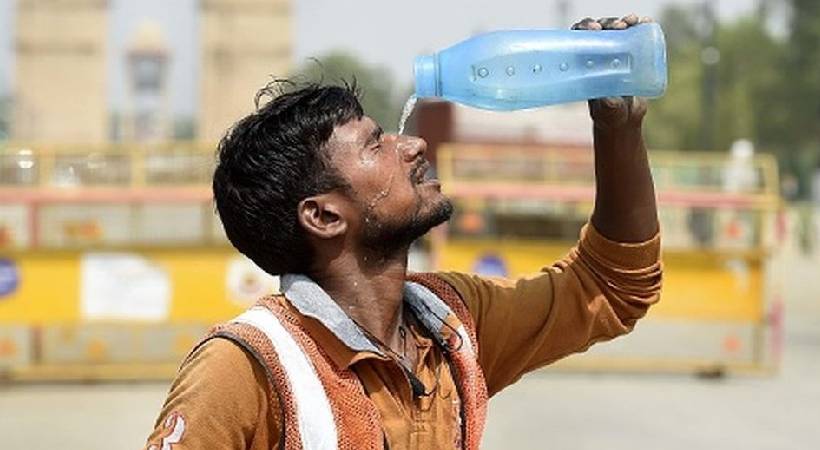red alert declared in delhi due to high temperature