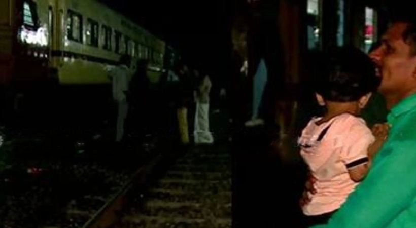 electricity railway line kalamassery