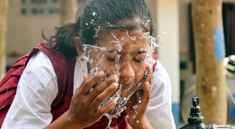 Heat wave alert in four districts Kerala