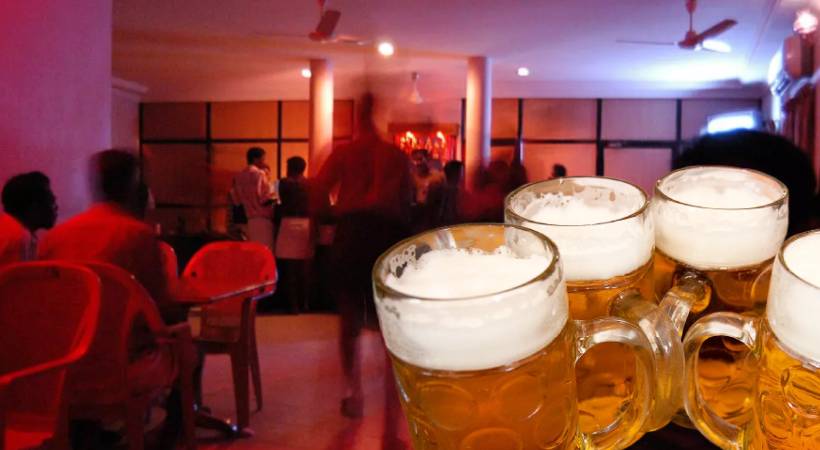 Bar owners collected Rs 1 lakh for building in new bar bribery controversy