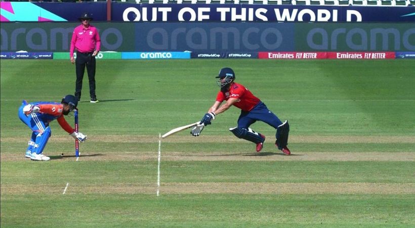 Hrishabh Pant and Moin Ali