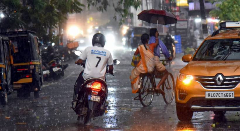 Red alert in three districts Kerala