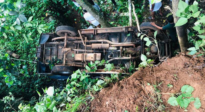 School van accident in Kondotty 12 injured