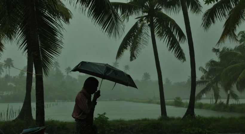 heavy rain expected for next 4 days kerala updates