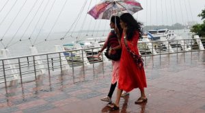 kerala rains yellow alert in more districts