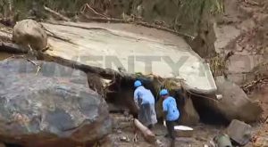 five people were found alive in padavettikkunn wayanad landslide