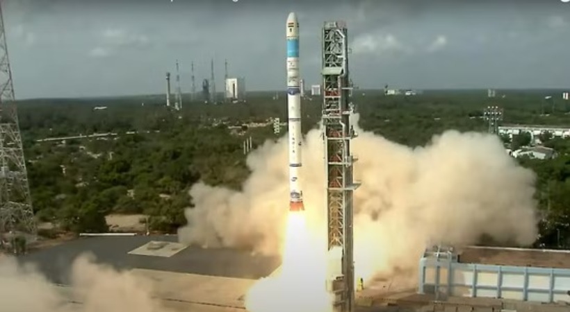 isro launched EOS-08 SSLV