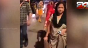 Mumbai women attacked drunkards with broom