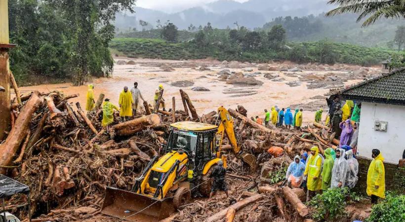 wayanad landslide search in Mundakkai is partially finished