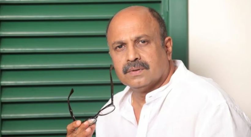 police will record actress's secret statement against sidhique