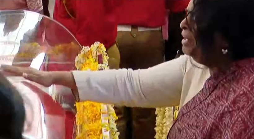 conflict in funeral site of CPIM leader M M Lawrence