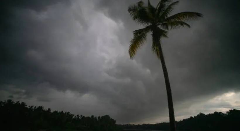 Kerala rains yellow alert in 3 districts