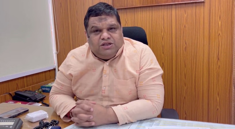 priyank kanoongo against protest in kerala in Madrassa row