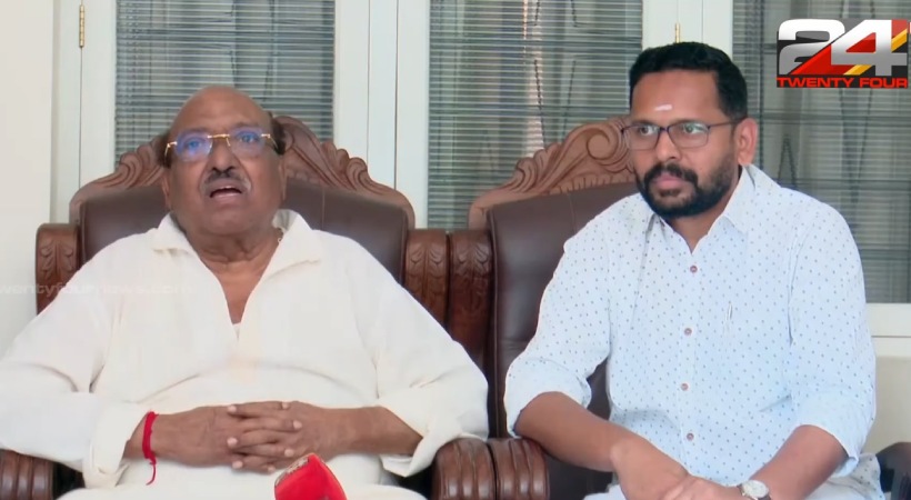 Vellappalli natesan against congress and praises P sarin