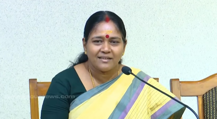 BJP central leadership wars Shobha surendran in Kodakara row