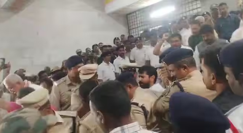 C.T. Ravi arrested over his obscene remarks on Laxmi Hebbalkar