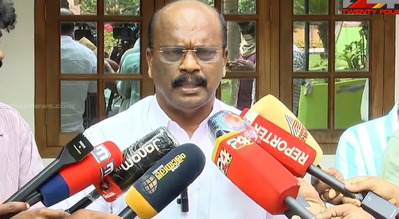 Madhu Mullassery against cpim leader V joy