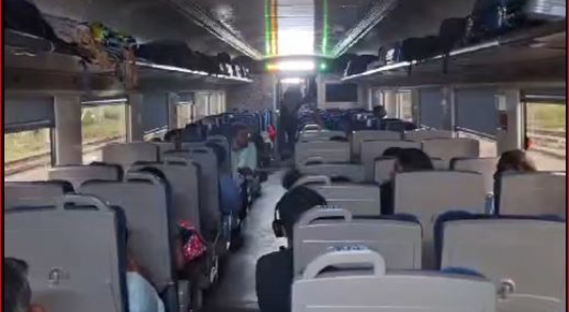 Vande bharat train got stuck near Shoranur