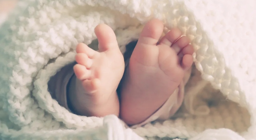 9th standard girl give birth in idukki
