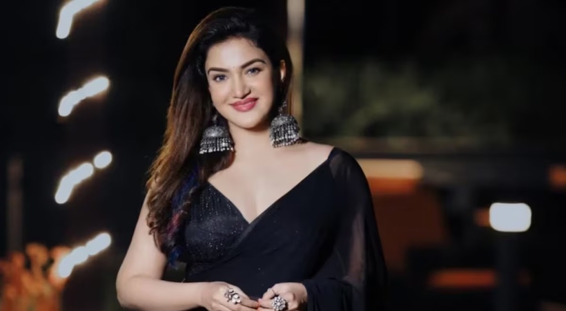 honey rose complaint against bad comments in fb post
