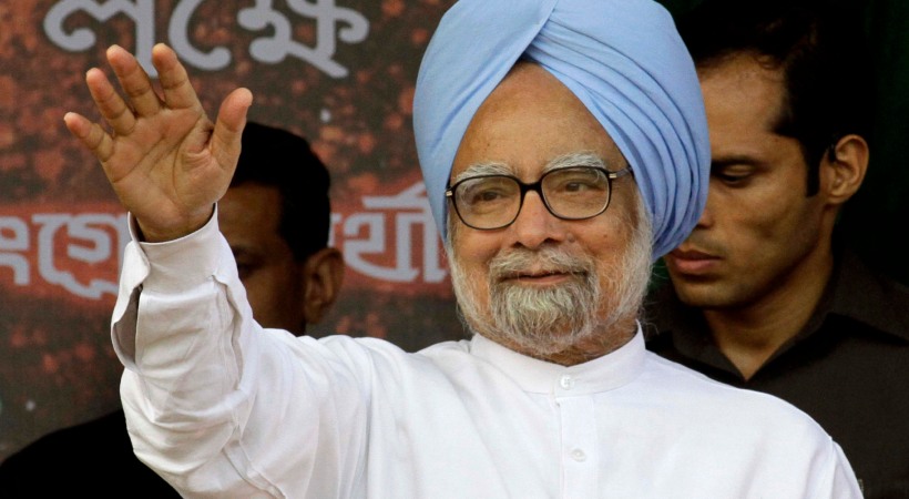 Kerala assembly pay respect to Manmohan Singh
