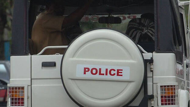 Rss activists attacked by cpim activists in Kannur