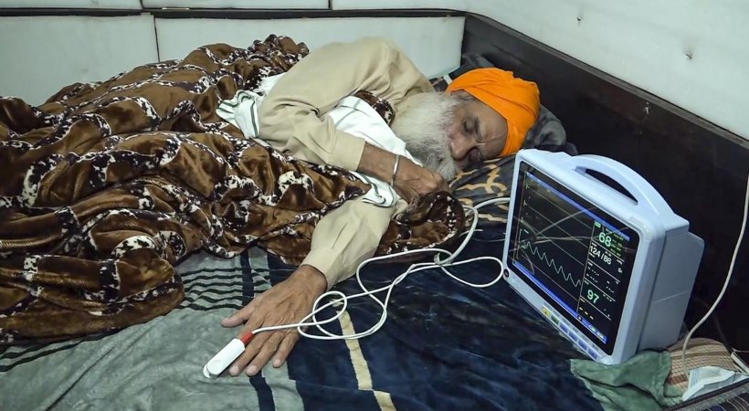 Supreme Court Pulls Up Punjab Govt For Not Shifting Dallewal To Hospital
