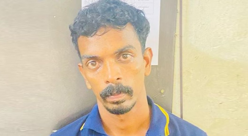 ex husband pour acid in woman's face Kozhikode