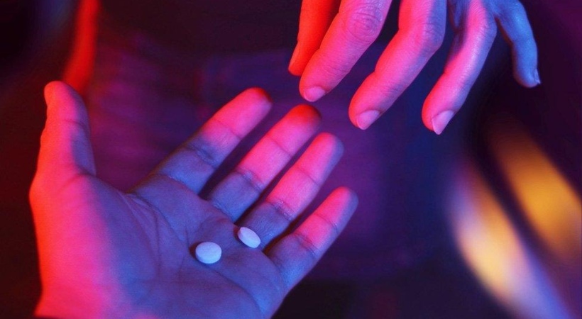 excise probe malayalam actors and singers drug use