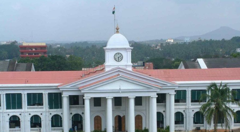 secretariat of kerala