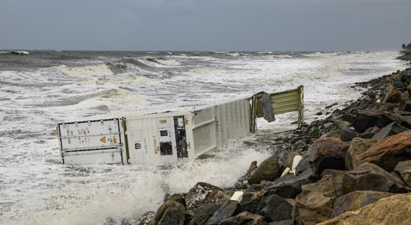 CMFRI begins study cargo ship wreckage