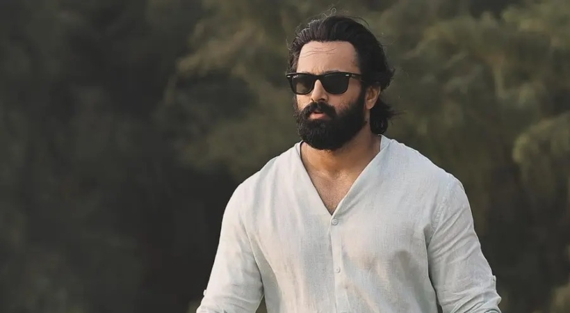unni mukundan give complaint to DGP