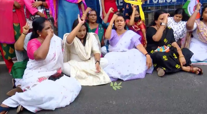 fake complaint against dalit woman bindu krishna slams government