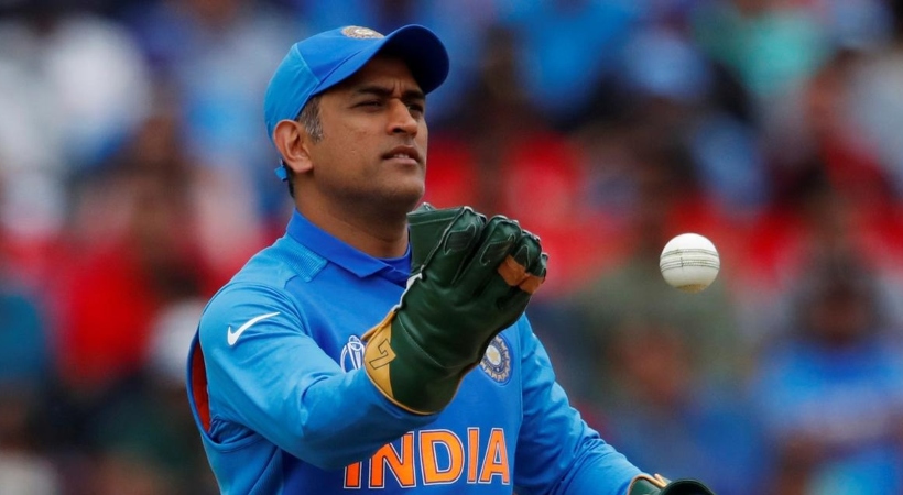 DHONI