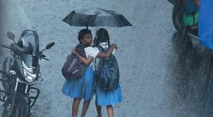 Kerala rains holiday for 3 schools in 3 districts