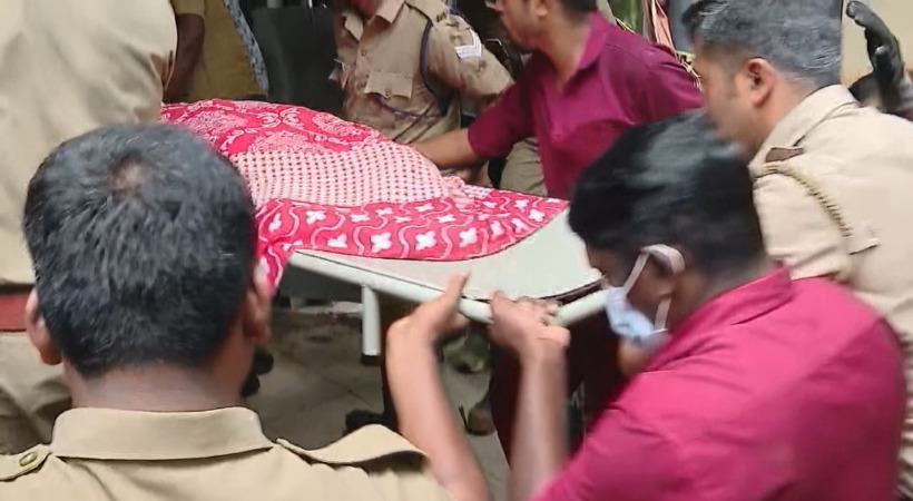 Kottayam medical college building collapsed woman died