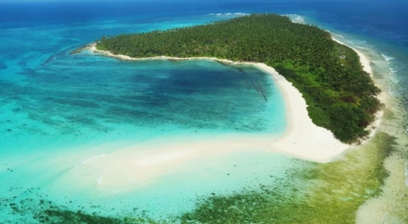 Residents protest over Lakshadweep island takeover
