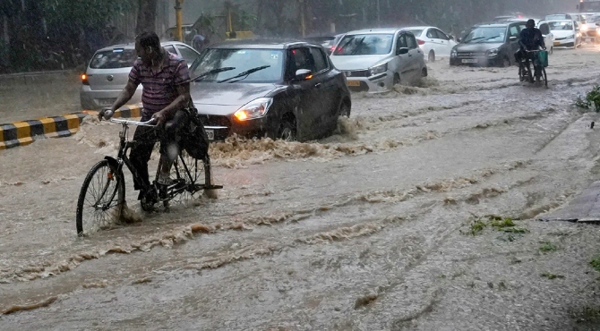 RAIN IN NORTHERN STATES