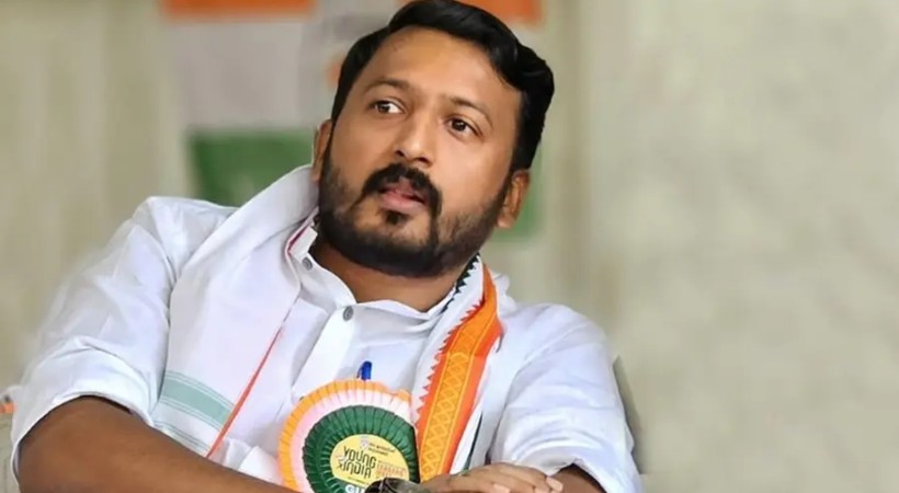 cpim stand in allegations against rahul mamkoottathil