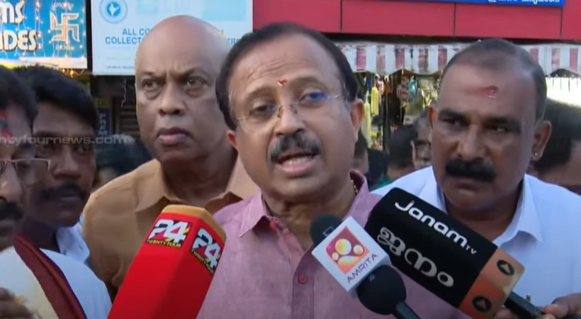 v muraleedharan